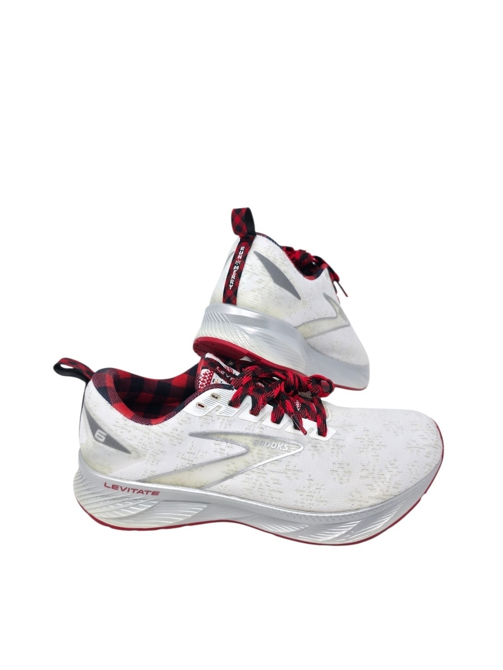 Brooks Levitate 6 Run Merry Christmas Limited Edition Women Size 9